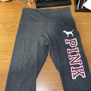 Victoria’s Secret Pink leggings